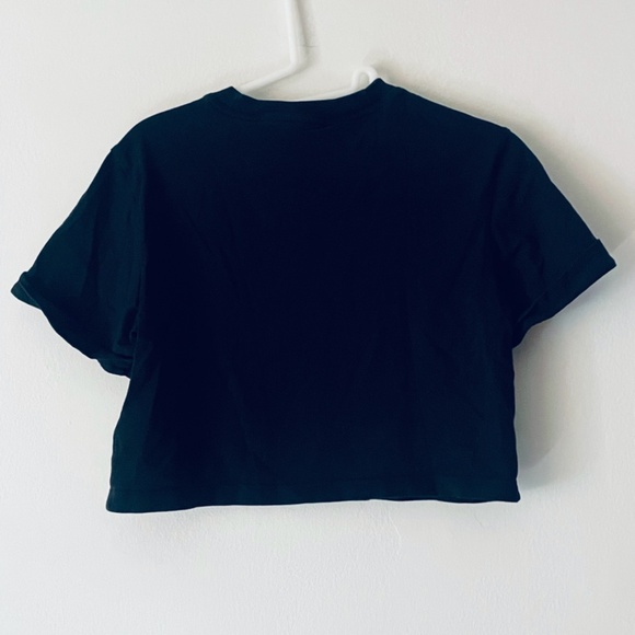 Adidas Small Black Crop Tee - Picture 5 of 6